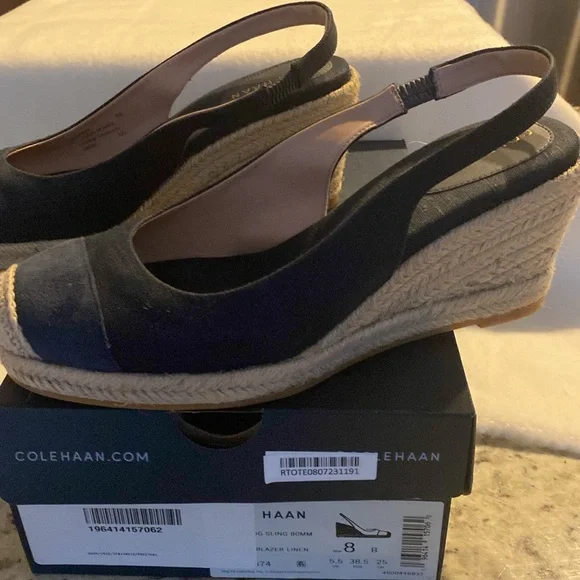 Women Wedge Heels Slings 8 B COLE HAAN Navy Blue Suede Tip!! - Picture 6 of 6